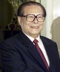 Jiang Zemin St. Petersburg2002.jpg