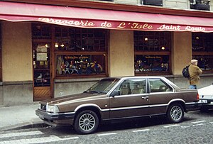 Volvo 780 Bertone in Paris, France.jpg