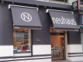 Neuhaus 巧克力店.jpg